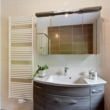 In Hollersbach Near Lift, Cleaning Included * هولرسباخ ام بنزغ